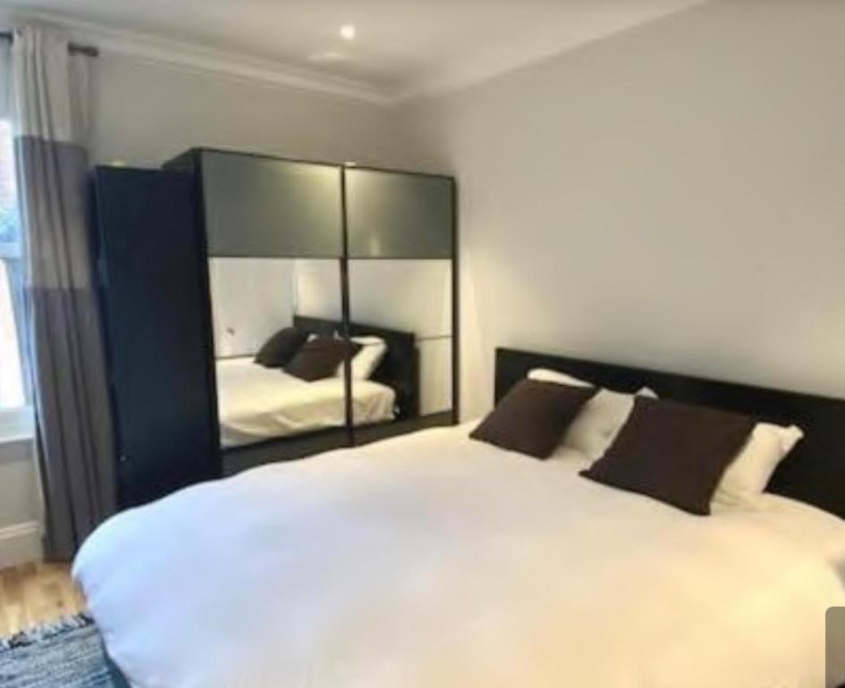 Ferienwohnung Arc De Triomphe-Carnot Luxury & Design Paris Exterior foto